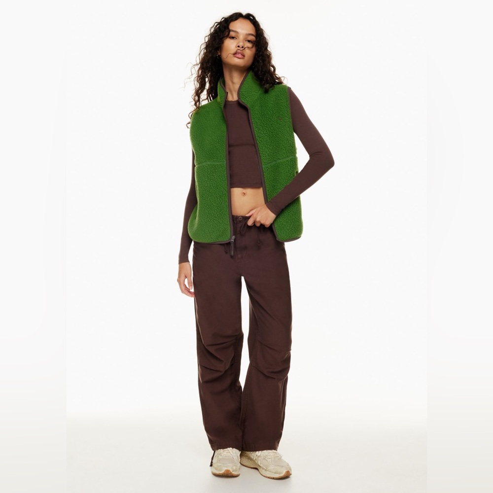 Aritzia TNA Polar Fleece Vest in Dark Emerald Green XS